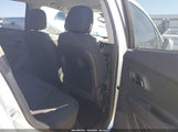 Chevrolet Trax Ls KL7CJKSB6JB636316 снимка