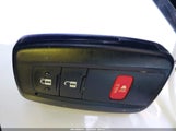 Toyota Prius Two JTDKBRFUXH3579042 снимка