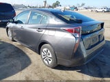 Toyota Prius Two JTDKBRFUXH3579042 снимка