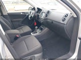 Volkswagen Tiguan 2.0T/2.0T S WVGBV7AX3HK053284 fotografie