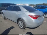 Toyota Corolla Le 5YFBURHE7HP735822 снимка