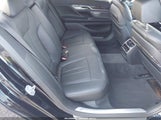 BMW 740I xDrive WBA7E4C52KGV28774 снимка