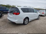 Chrysler Pacifica Touring L 2C4RC1BG0JR132844 снимка