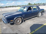 Chrysler Fifth Avenue 1C3BF66P6HX747575 снимка