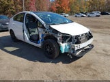 Toyota Prius Three JTDKN3DU7D5683140 снимка