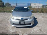 Toyota Prius V Two JTDZN3EU4C3129772 fotografie