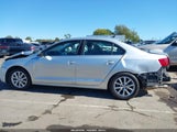 Volkswagen Jetta 2.5L Se 3VWDP7AJ2DM376325 снимка