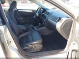 Volkswagen Jetta 2.5L Se 3VWDP7AJ2DM376325 снимка
