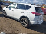 Toyota Rav4 Xle JTMRFREV7JJ257215 снимка