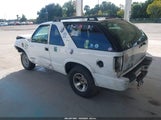 Chevrolet Blazer Ls 1GNCS18X63K137572 fotografie