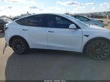 Tesla Model Y 5YJYGDEF1LF049846 снимка