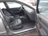 Volkswagen Passat Gls 1.8T WVWAD63B35P022906 photo