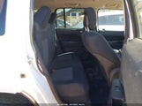 Jeep Patriot Latitude 1C4NJPFB4CD548374 снимка