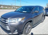 Toyota Highlander Xle 5TDJZRFH3KS604475 снимка