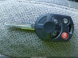 Chevrolet Express  Work Van 1GCSHAF47D1132481 fotografie