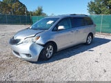 Toyota Sienna Le V6 8 Passenger 5TDKK3DC2CS206544 снимка