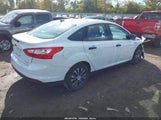 Ford Focus S 1FADP3E24DL244186 fotografie