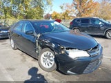 Toyota Camry Le 4T4BF1FK8FR458006 снимка