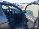 Volkswagen Atlas 3.6L V6 Se 1V2LR2CA0KC523781 photo