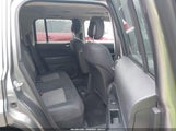 Jeep Patriot Latitude 1C4NJRFB6CD577693 снимка