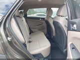 Hyundai Tucson Value KM8J3CA49KU970239 снимка