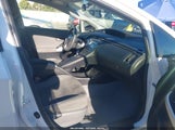 Toyota Prius Two JTDKN3DU9F0474806 fotografie