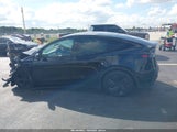 Tesla Model Y Long Range Dual Motor All-Wheel Drive 7SAYGDEDXTA471015 fotografie