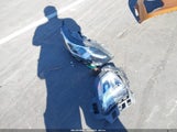 Chevrolet Equinox Ls 2GNAXHEV3J6136223 снимка