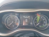 Jeep Cherokee Latitude 1C4PJLCB1EW158197 снимка