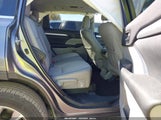 Toyota Highlander Le Plus V6 5TDZKRFH2GS122479 снимка