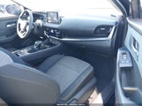 Nissan Rogue Sv Fwd 5N1BT3BA3NC684017 fotografie