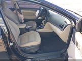 Hyundai Elantra Se 5NPD84LF8HH035837 снимка