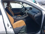 Lexus Nx 300 JTJGARBZ7M5032431 снимка