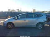 Toyota Prius V Two JTDZN3EU4FJ016792 снимка