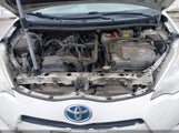 Toyota Prius C Two JTDKDTB32C1004541 снимка