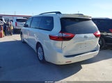 Toyota Sienna Xle Premium 8 Passenger 5TDYZ3DC5HS802812 снимка