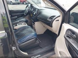 Chrysler Town & Country Touring 2C4RC1BG5ER294345 fotografie