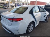 Toyota Corolla Le JTDEPMAEXN3017221 снимка