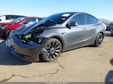 Tesla Model Y Performance Dual Motor All-Wheel Drive 7SAYGDEF6NF552908 fotografie
