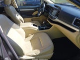 Toyota Highlander Xle V6 5TDKKRFH5FS059085 снимка