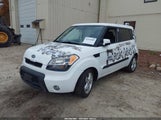 Kia Soul + KNDJT2A2XB7709956 снимка