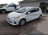 Toyota Prius C Two JTDKDTB36E1566705 снимка