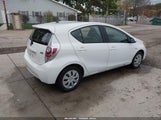 Toyota Prius C Two JTDKDTB36E1566705 снимка