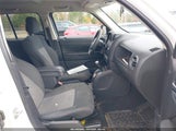 Jeep Patriot Sport 1J4NF1GB3BD174670 fotografie