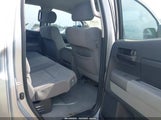 Toyota Tundra Grade 5.7L V8 5TFRY5F17BX105271 fotografie