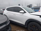 Hyundai Tucson Value KM8J3CA41LU136418 fotografie