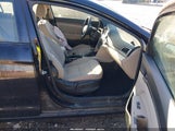 Hyundai Elantra Se 5NPD84LF0HH001956 снимка
