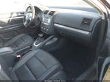 Volkswagen Jetta Limited Edition 3VWAZ7AJ8AM104144 photo