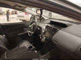 Toyota Prius V Five JTDZN3EU7D3203302 снимка