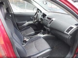 Mitsubishi Outlander Xls JA4JT4AX8AZ018686 снимка
